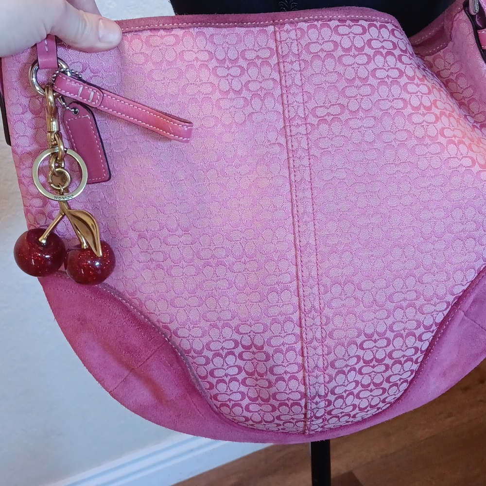 Coach Pink Y2k Hobo Bag - Picture 2 of 15